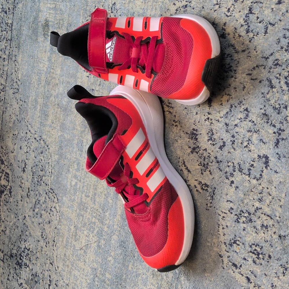 Adidas No Tie Kids Sneakers